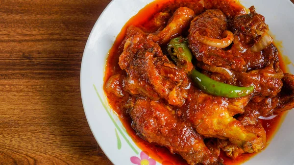 Ayam Masak Merah Adalah Hidangan Tradisional Malaysia Ini Secara Harfiah — Stok Foto
