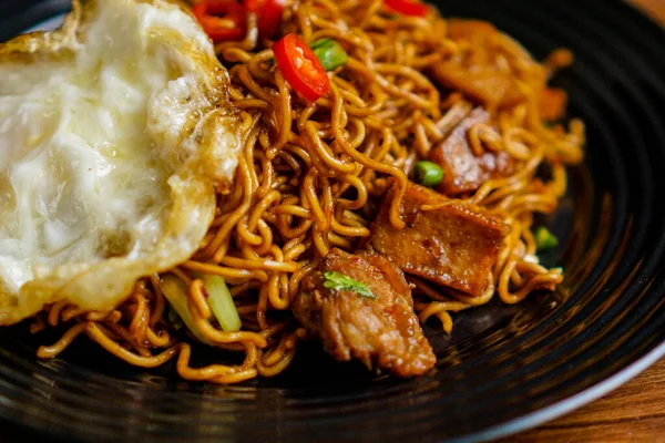 Dry Instant Noodle Maggi Goreng Mamak Nach Malaysischer Art Oder — Stockfoto