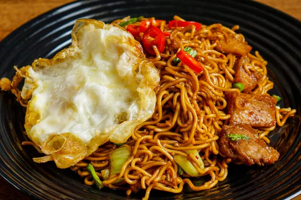 Dry Instant Noodle Malaysian Style Maggi Goreng Mamak Spicy Dry — Stock Photo, Image