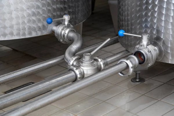 Modern süt bitki Closeup Metal Paslanmaz çelik borular