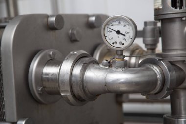 Modern süt bitki Closeup Metal Paslanmaz çelik borular