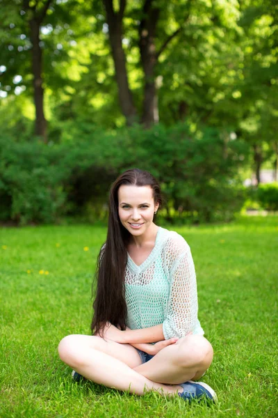 Young Beautiful Girl Park Female Student Portrait — Stock Photo, Image