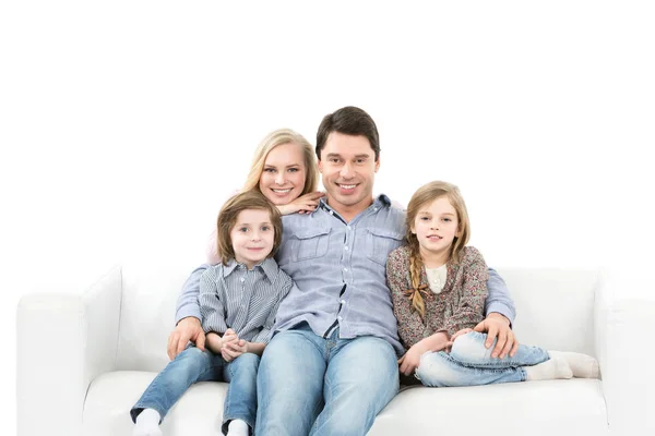 Happy Family Couch Isolated White Background — Stock Photo, Image