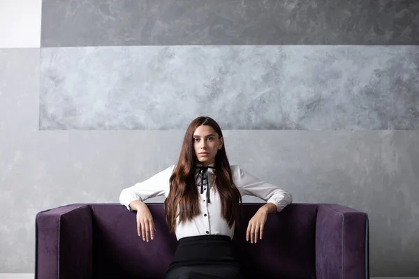 Woman Office Worker Sitting Sofa Remote Work — Stock Photo, Image