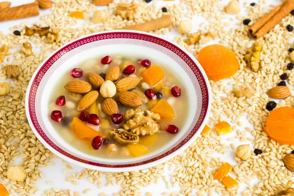Tradisjonell Tyrkisk Ørkenashure Eller Noahs Pudding Hvit Bolle Ingredienser Ashure – stockfoto