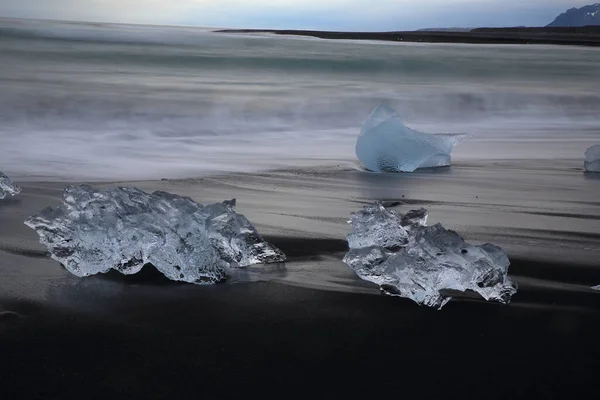Trozos Hielo Glaciar Playa Negra Jokulsarlon — Foto de Stock