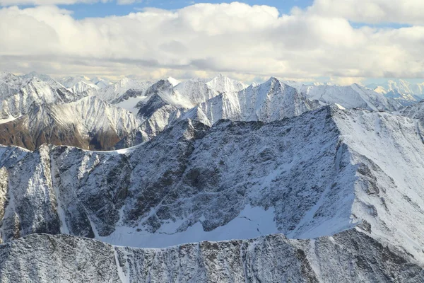 飛行機 アラスカから撮影されたWrangell Elias — ストック写真