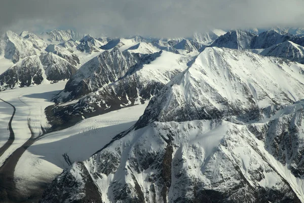 飛行機 アラスカから撮影されたWrangell Elias — ストック写真