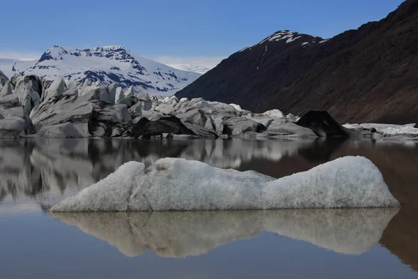 冰岛的Heinabergsjokull冰川和环礁湖 — 图库照片