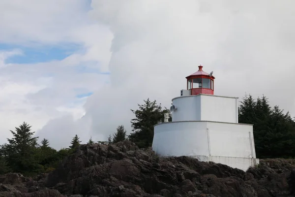 Farol Ponto Anfitrita Perto Uclulelet Ilha Vancouver Colúmbia Britânica — Fotografia de Stock