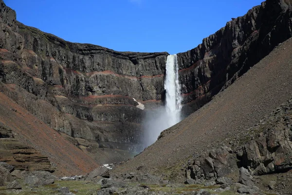 Hengifoss Καταρράκτης Στην Ανατολική Ισλανδία — Φωτογραφία Αρχείου