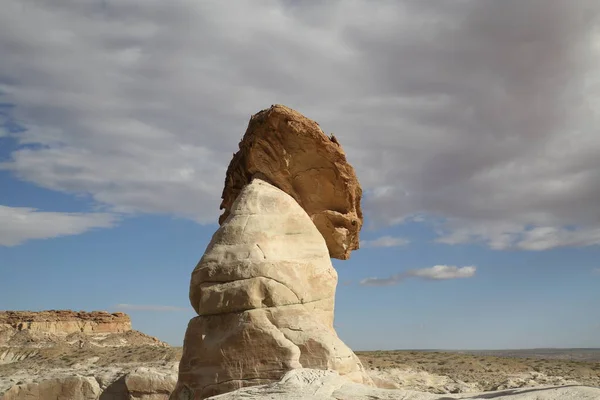 Biały Hoodoo Muchomor Hoodoo Rimrocks Wielki Pomnik Narodowy Escalante Gsenm — Zdjęcie stockowe