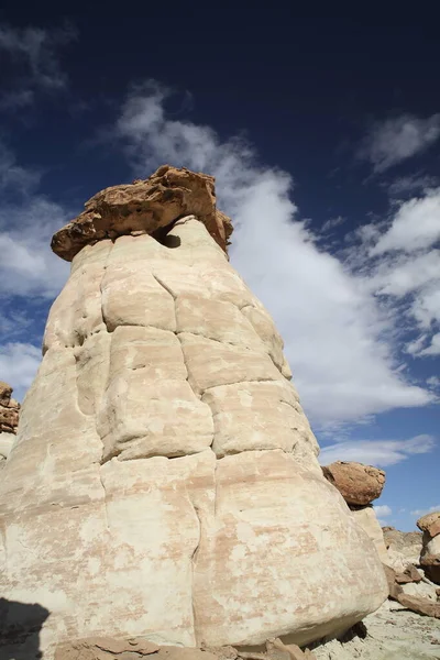 Biały Hoodoo Muchomor Hoodoo Rimrocks Wielki Pomnik Narodowy Escalante Gsenm — Zdjęcie stockowe