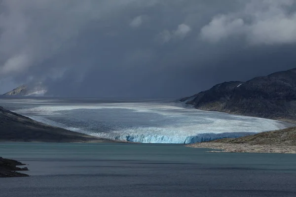 Styggevatnet Mit Dem Austdalsgletscher Hintergrund Norwegen — Stockfoto