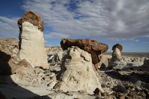 White Hoodoo Toadstool Hoodoo Rimrocks Grand Staircase Escalante National Monument — Φωτογραφία Αρχείου