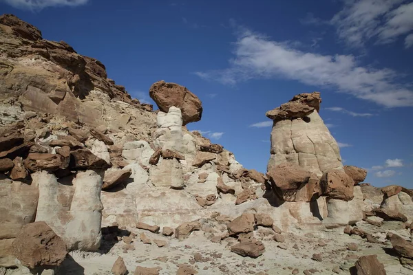 Beyaz Hoodoo Toadstool Hoodoo Rimrocks Grand Staircase Escalante Ulusal Anıtı — Stok fotoğraf