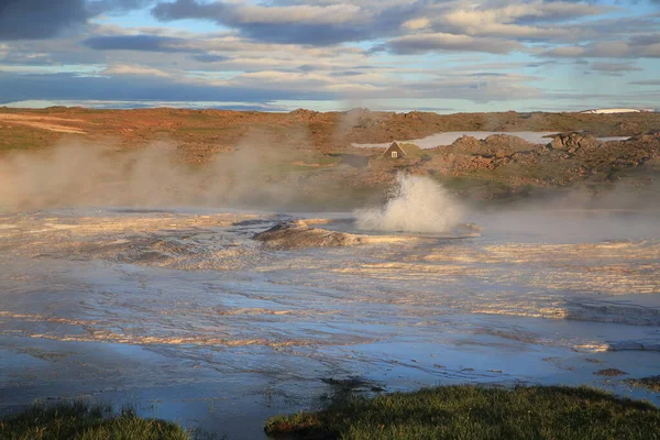 Island Landskap Hveravellir Geotermiskt Område Området Fumaroler Och Flerfärgade Varma — Stockfoto