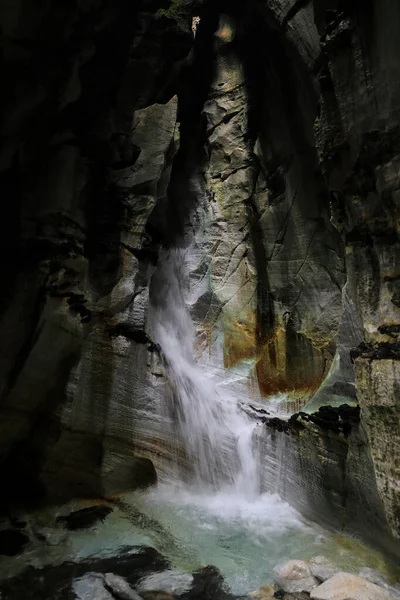 Cachoeira Gruta Trollkirka Trollkirka Caves Troll Church Noruega — Fotografia de Stock