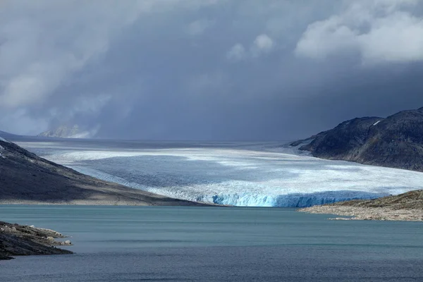 Styggevatnet Τον Παγετώνα Austdalsglacier Στο Παρασκήνιο Νορβηγία — Φωτογραφία Αρχείου