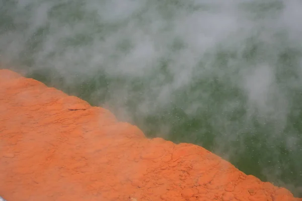 Piscine Champagne Vapeur Unique Dans Zone Géothermique Wai Tapu Rotorua — Photo