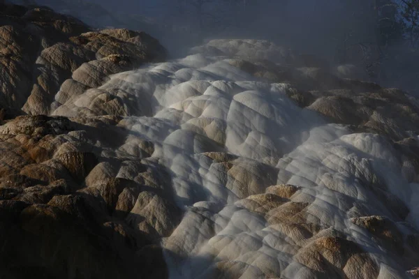 Mamutí Horké Prameny Yellowstonském Národním Parku Wyoming — Stock fotografie