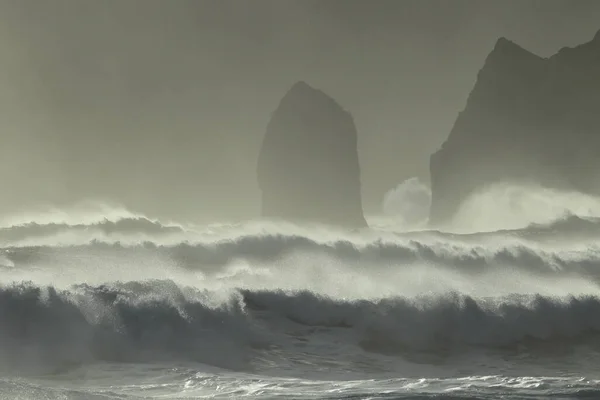 Reynisdrangar Sea Stacks Islanda — Foto Stock