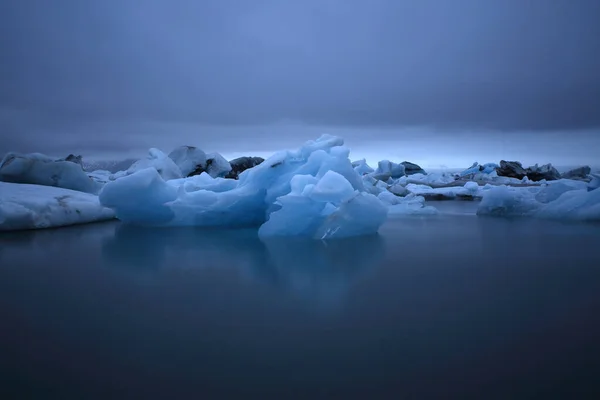 Piękny Widok Góry Lodowe Lagunie Lodowców Jokulsarlon Islandia — Zdjęcie stockowe