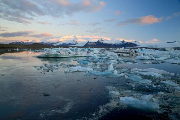 Gyönyörű Kilátás Jéghegyek Jokulsarlon Gleccser Lagúna Izland — Stock Fotó