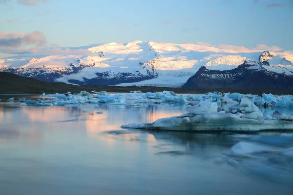 Jokulsarlon Buzul Gölü Zlanda Daki Buzdağlarının Güzel Manzarası — Stok fotoğraf