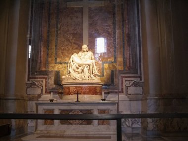 Rome, İtalya - Ekim 2018 yaklaşık: Pieta heykeli heykeltıraş St Peter's Basilica Michelangelo Buonarroti tarafından