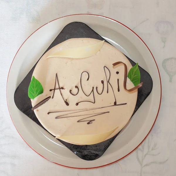 Tarta Con Auguri Decir Feliz Cumpleaños Italiano — Foto de Stock