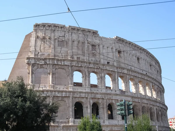 Κολοσσαίο Στο Γνωστός Και Κολοσσαίο Στη Ρώμη Ιταλία — Φωτογραφία Αρχείου