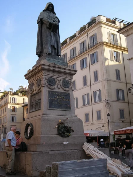 Rome Talya Ekim 2018 Yaklaşık Giordano Bruno Heykel Ettore Ferrari — Stok fotoğraf