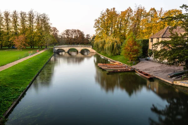 Long Exposure Shot River Cam Punts Historical Colleges Kings Trinity — Stock Photo, Image