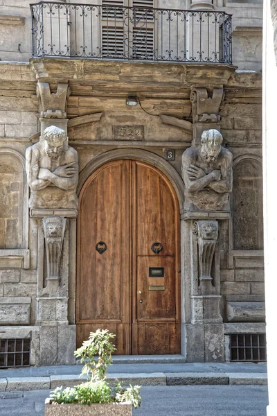 Casa Omenoni 1565 Perto Igreja San Fedele Milão Oito Grandes — Fotografia de Stock