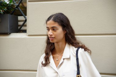 Milan Dijital Moda Haftası - Coronavirus yılında moda - Etro Moda Gösterisinde Konuklar - Moda