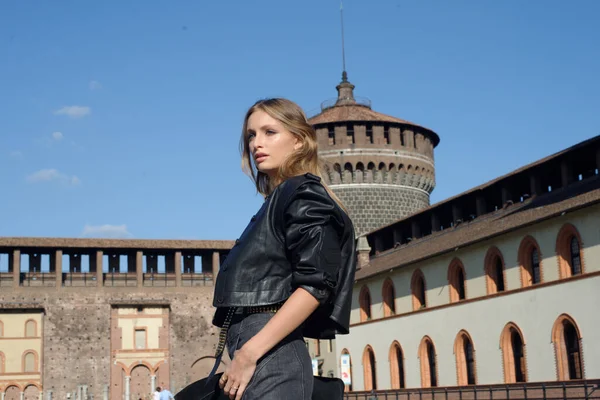 Milano Moda Haftası - Eylül 2020 'de tasarımcı Alberta Ferretti' nin defilesine konuklar geliyor.