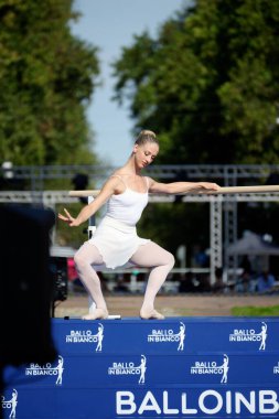 Roberto Bolle and Virna Toppi. OnDance is a unique event featuring live performances