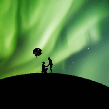  Sevenler gece parkta ağaç altında