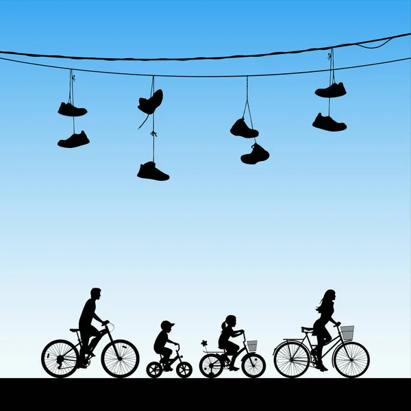 Familie op fietsen onder schoenen op draden — Stockvector