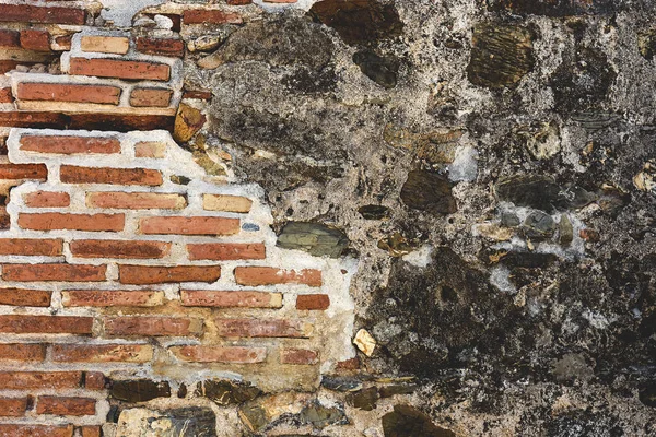 Pusta stary ceglana ściana tekstura. Pomalowana powierzchnia ściany w trudnej sytuacji — Zdjęcie stockowe