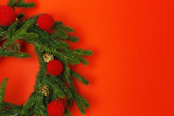 Hintergrund mit Weihnachtsdekoration Komposition — Stockfoto