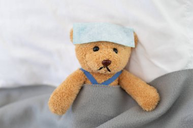 baş ağrısı, mevsimsel grip, alerji, yüksek ateş ve grip, dinlenme, virüs, koronavirüs, hastalık, solunum, nezle, yorgunluk, enfeksiyon, iyi değil,