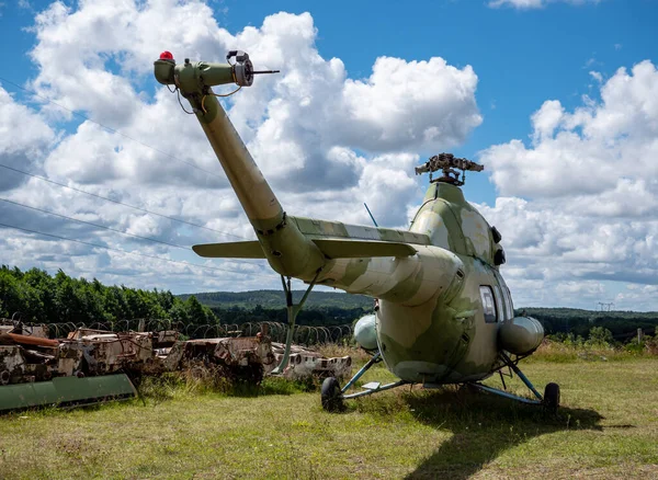 Retro Helicóptero Militar Cemitério Aeronaves — Fotografia de Stock