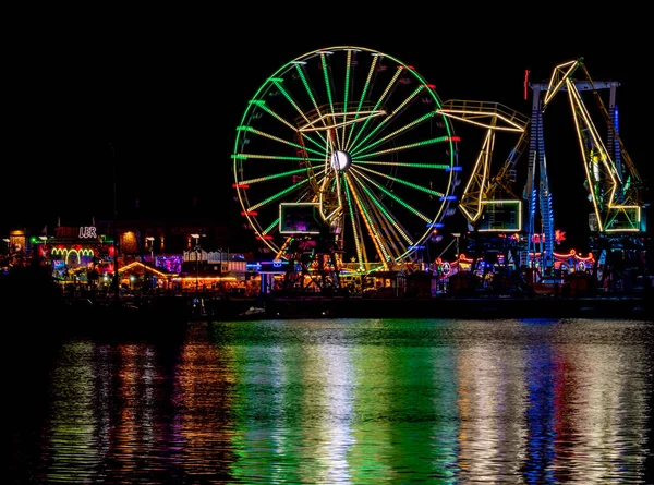 Rueda Ferris Colorido Por Noche Szczecin Polonia —  Fotos de Stock