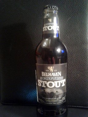 Bira Belhaven, İskoç yiğit. Porter için mükemmel bir eşdeğeri olan Belhaven, İskoç yiğit - güzel siyah yiğit,