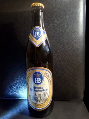 Hofbru Oktoberfestbier. Ekim Festivali resmi birası. Bayern Münih