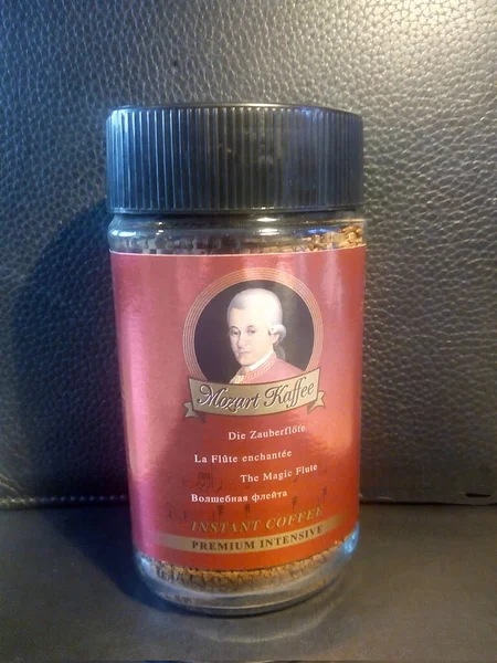 Mozart Kaffee Premium Intensivo 100 Gramos Café Instantáneo Hecho Alemania — Foto de Stock