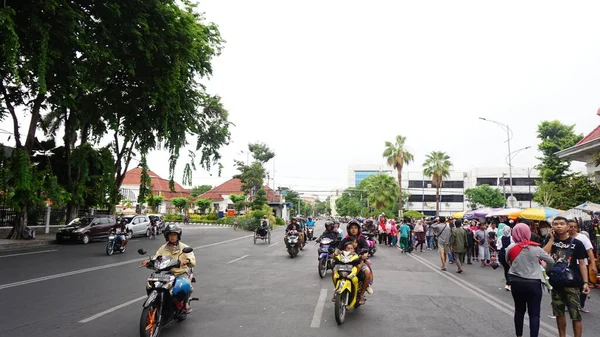 Surabaya Indonésia Setembro 2020 Atmosfera Matinal Mercado Roupas Usadas — Fotografia de Stock