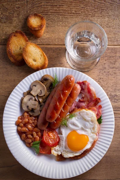 Full Engelsk Eller Irländsk Frukost Träbord Näringsrik Och Hälsosam Morgonen — Stockfoto